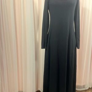 Old Navy Classic Black Long Sleeve Dress